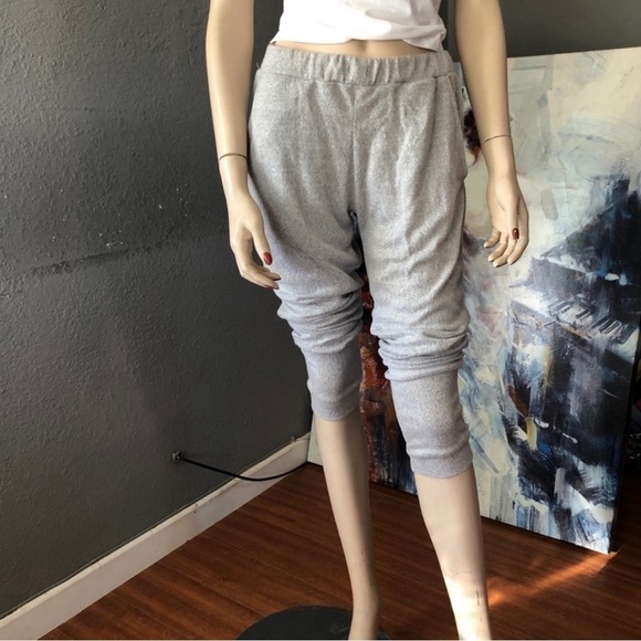 Vince Camuto relax/street pants oatmeal color S:M - Picture 3 of 14